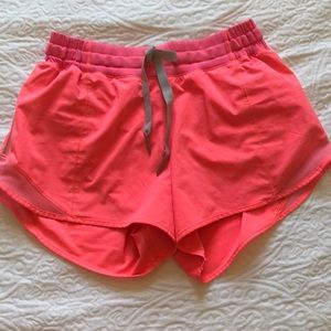 Lululemon hotty hot short long